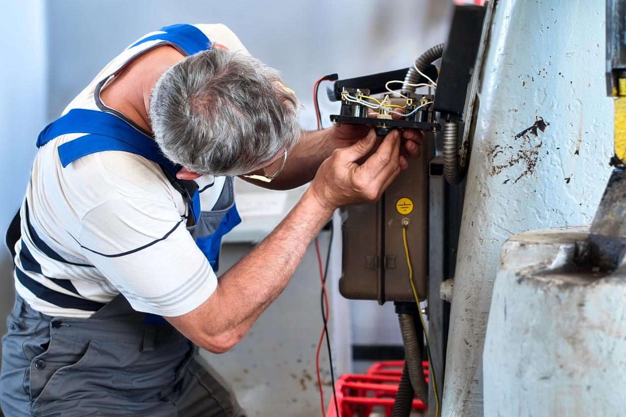A mezőgazdasági traktor hét alapvető része