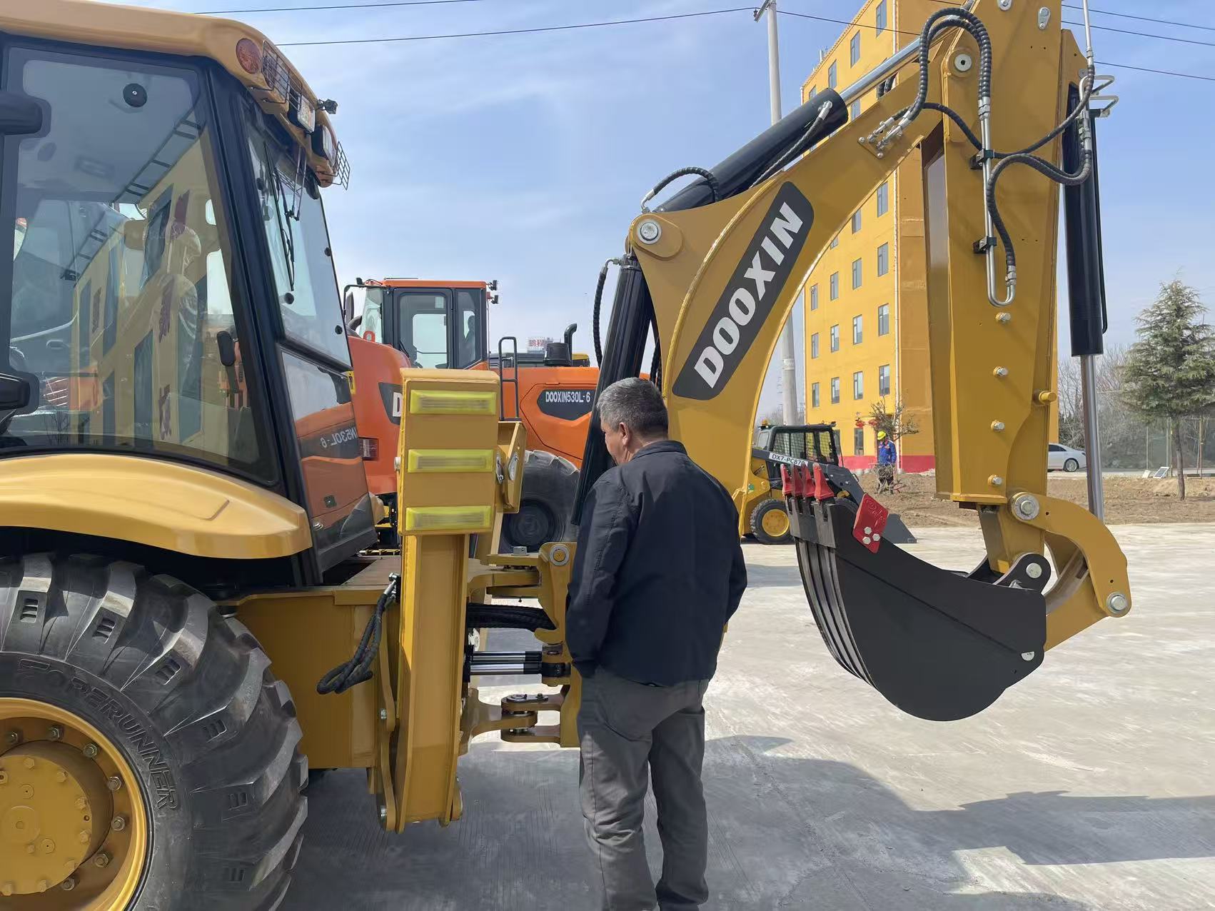 Dél-amerikai vásárlók keresik fel gyárunkat